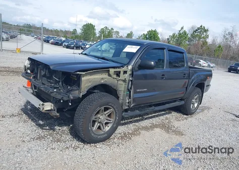 2013 Toyota Tacoma Prerunner V6 z USA, uszkodzony, nr VIN 5TFJU4GN7DX043510